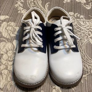 Footmates Saddle Shoes
